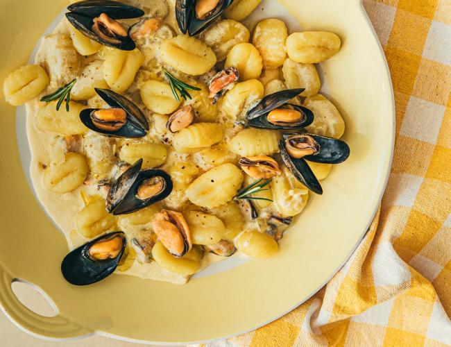 Gnocchi aux moules et crème de safran