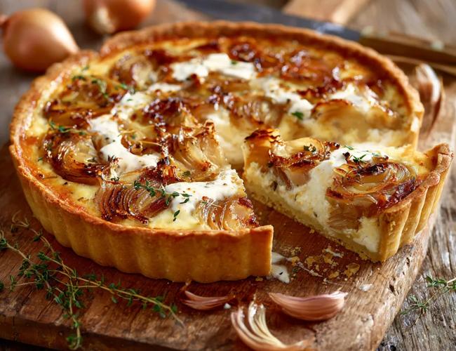 Tarte à l'oignon crémeuse