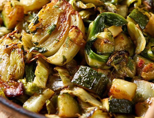 Poêlée fondante fenouil, chou vert et courgettes