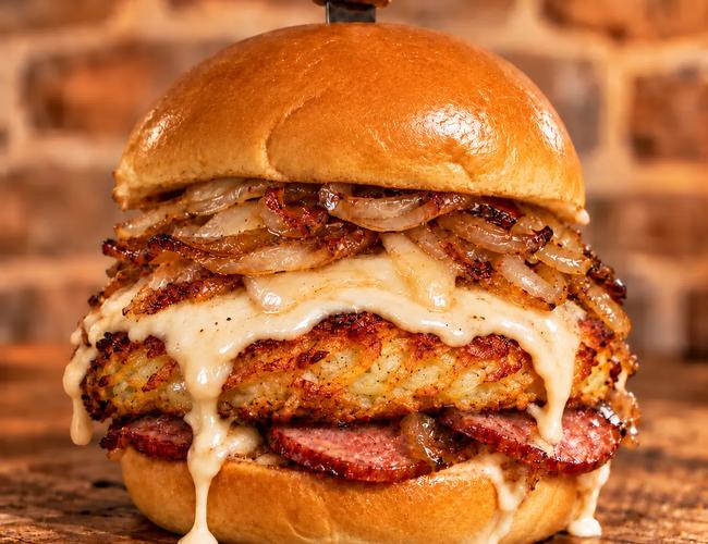 Burger comtois à la saucisse de Morteau 🧀
