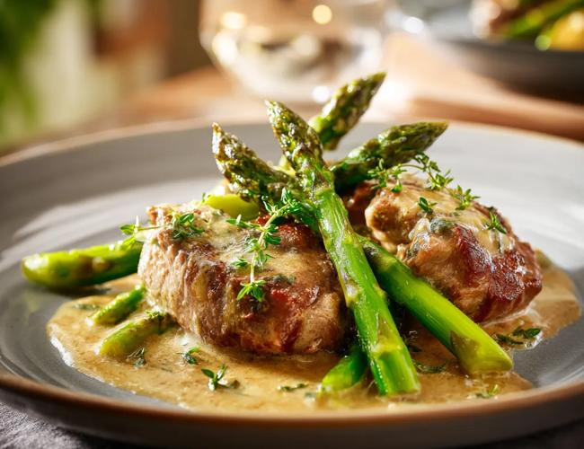 Veau aux asperges, sauce crémeuse citronnée